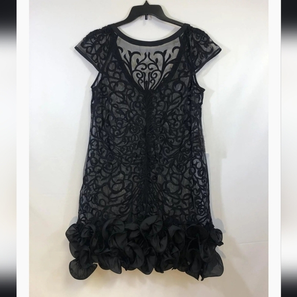 GUESS Floral-Lace Ruffled-Hem Sheath - Picture 4 of 5